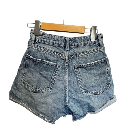 Zara Denim Blue Jean Shorts Distressed High-Waisted Women’s Size 2 - Picture 7 of 7